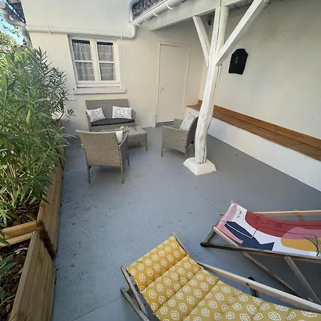 Cozy 2-room Bohemian # Charente Garage & Wifi # Apartment