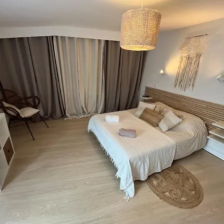 Apartment Cozy 2-room Bohemian # Charente Garage & Wifi # Chateaubernard